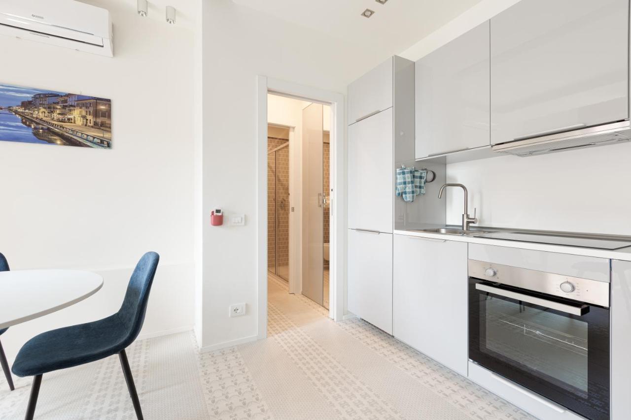 Milano Renovated Studio Apts Экстерьер фото