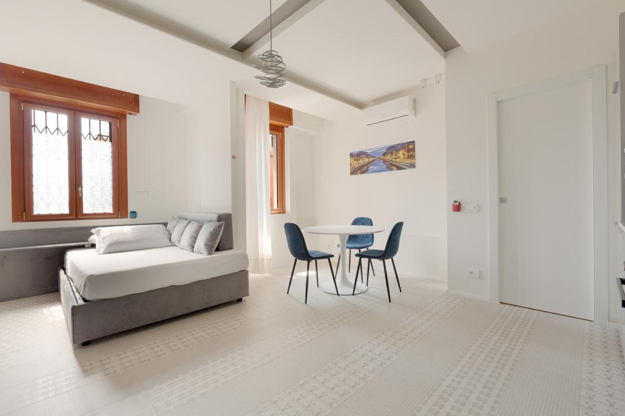 Milano Renovated Studio Apts Экстерьер фото
