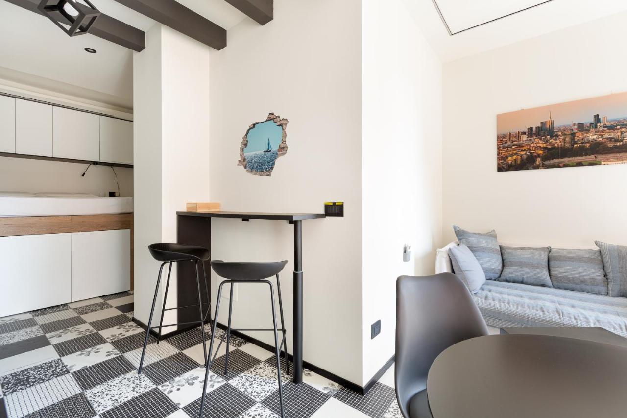 Milano Renovated Studio Apts Экстерьер фото