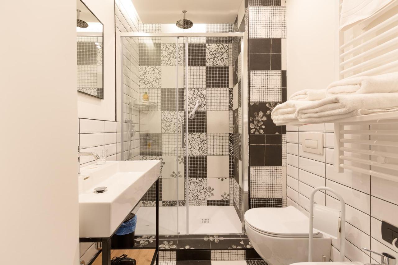 Milano Renovated Studio Apts Экстерьер фото