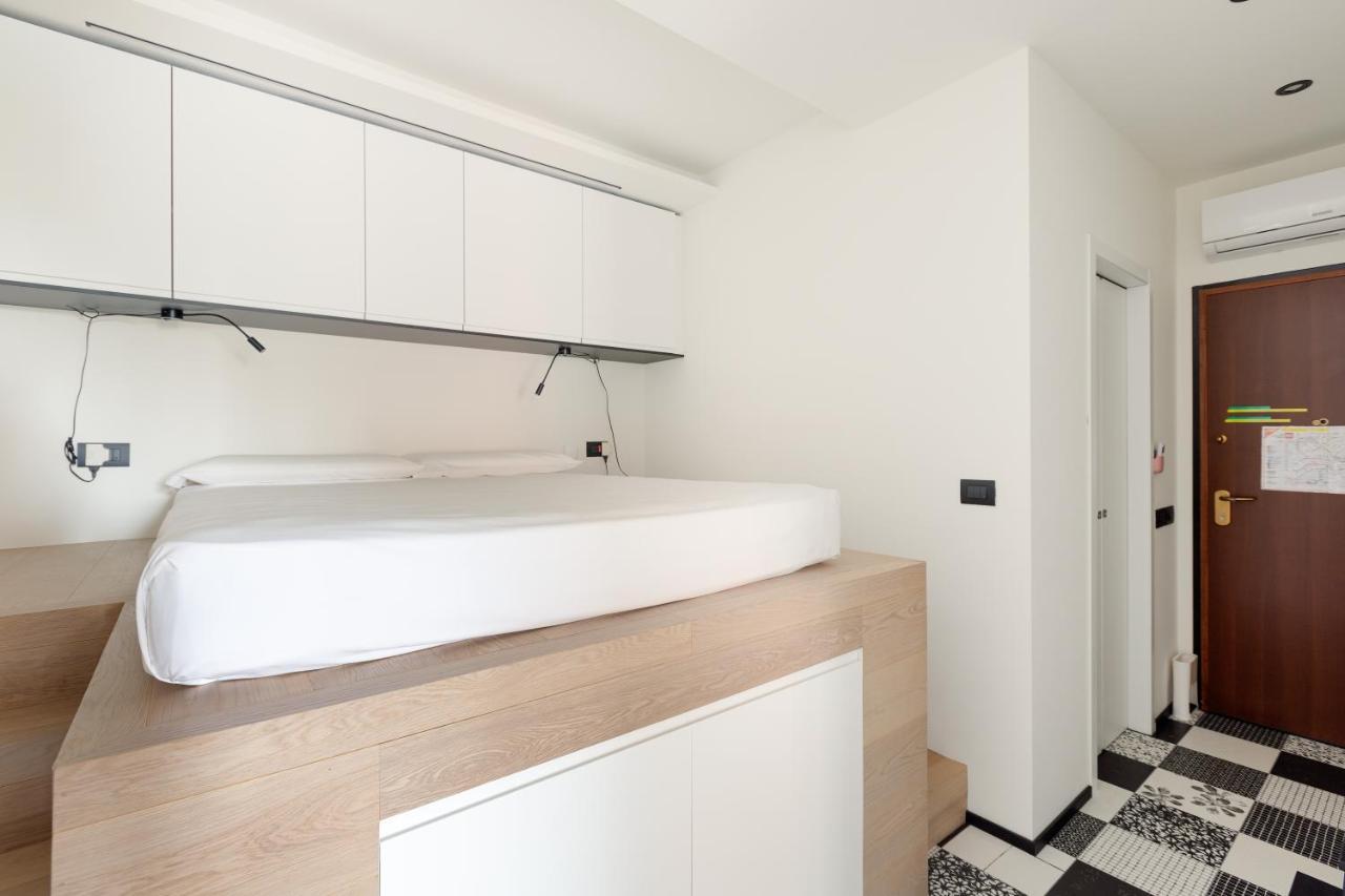 Milano Renovated Studio Apts Экстерьер фото