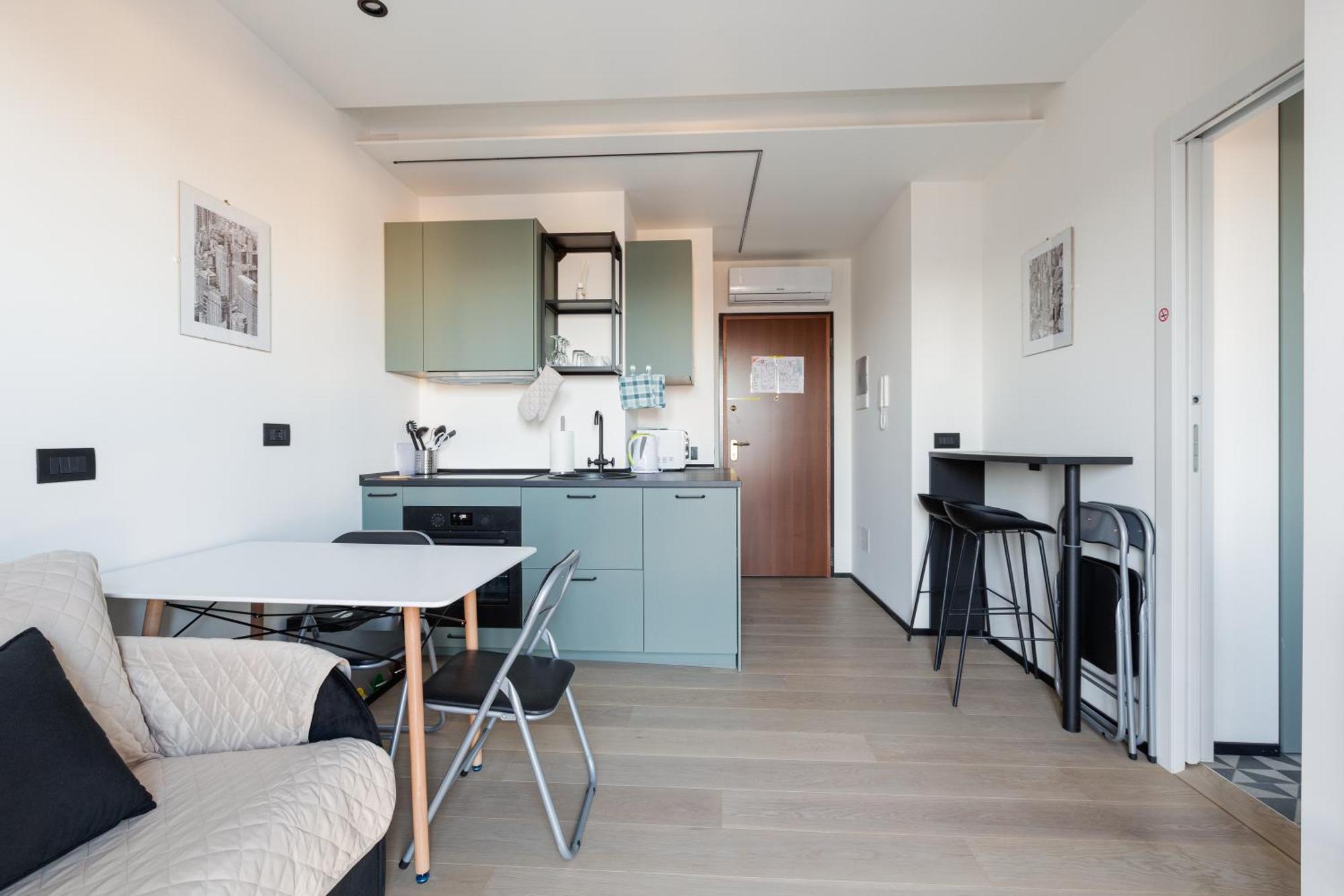 Milano Renovated Studio Apts Экстерьер фото